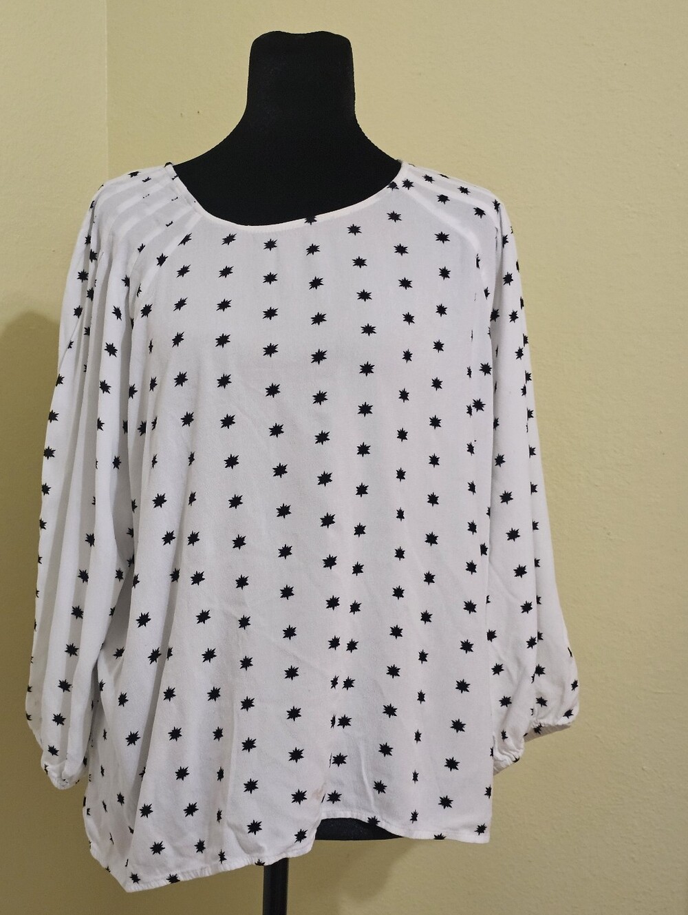 a.n.a White Tunic with Black Star Print